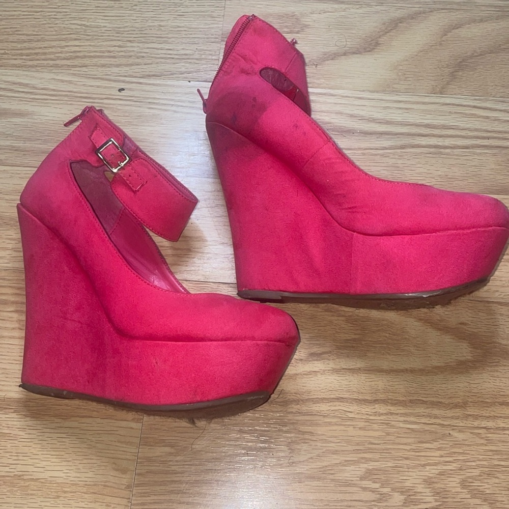 Ink Breckelle’s Heels | Size 8